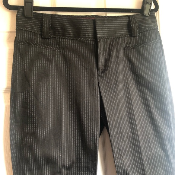 NWOT Banana Republic Black Pinstripe Ankle Pants 6 - Picture 3 of 6